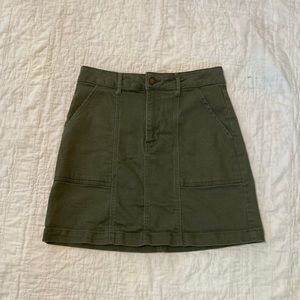 Cute green skirt